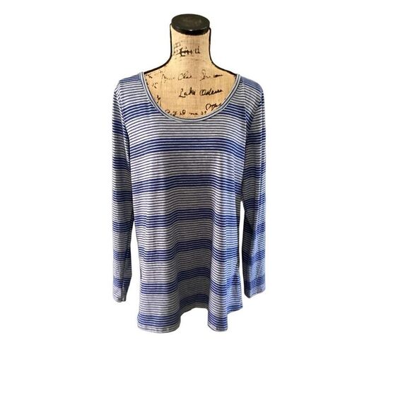 Lularoe Lynnae long Sleeve T- Shirt - Picture 1 of 8